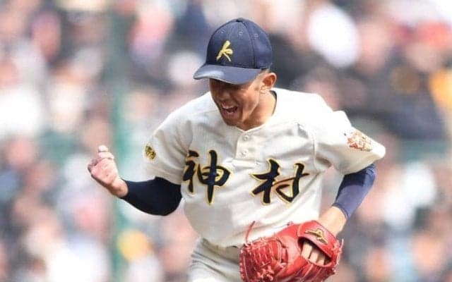 神村学園が前年覇者・横浜撃破で初戦突破　甲子園通算２０勝　エースの龍頭が強力打線を６安打完封、今大会初