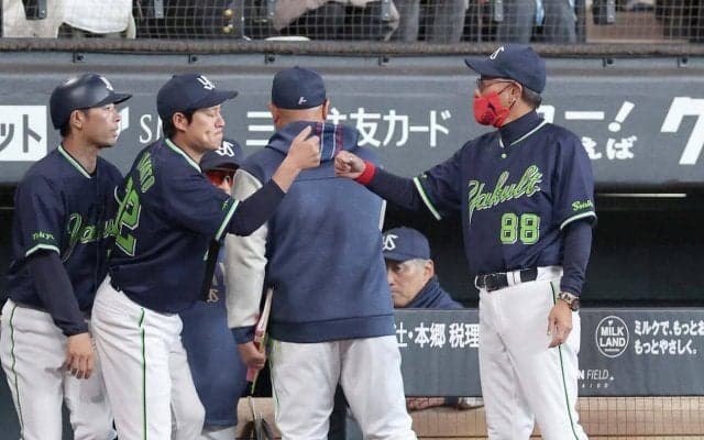 【ヤクルト】池山隆寛監督、９回にキハダ起用も「９回とは決まっていません。まだ」／一問一答