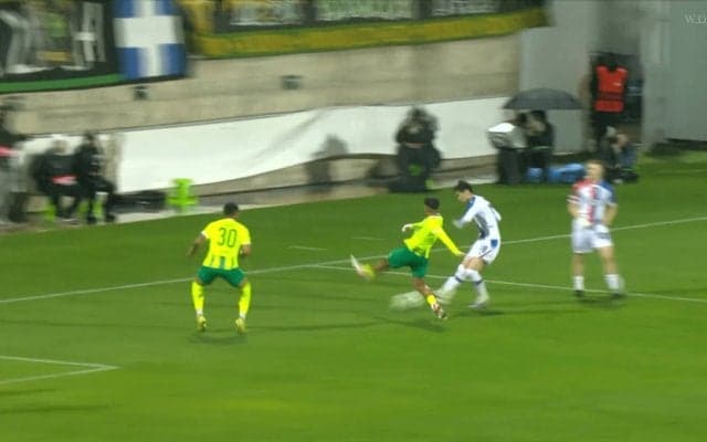 「わざと股を…」鎌田大地の“神アシスト”を中村俊輔が絶賛！「うますぎる」「視野どうなってるんだ」ファンも騒然