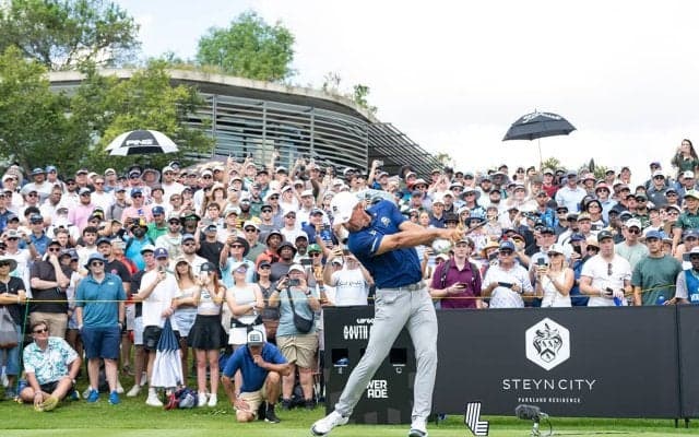 浅地洋佑が7打差19位に浮上 2連勝狙うデシャンボーが首位キープ