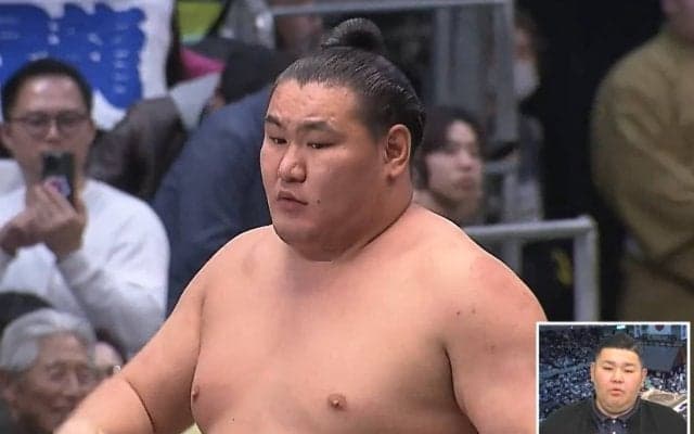 「かなりダメージを食らってる」豊昇龍、立ち合いの“一撃”で琴勝峰に異変か 元前頭・天鎧鵬が指摘した瞬間