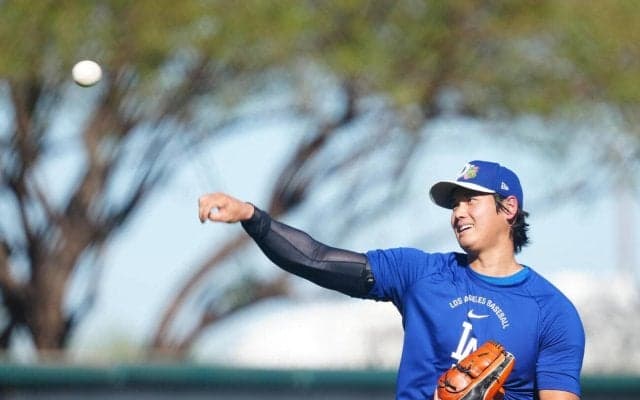 ドジャース大谷翔平、気温41度の酷暑の中で調整　パドレスとのオープン戦に「１番DH」で出場
