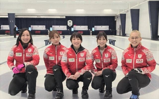 【カーリング】日本代表ロコ・ソラーレ、１点を返し１－２　地元カナダと一進一退