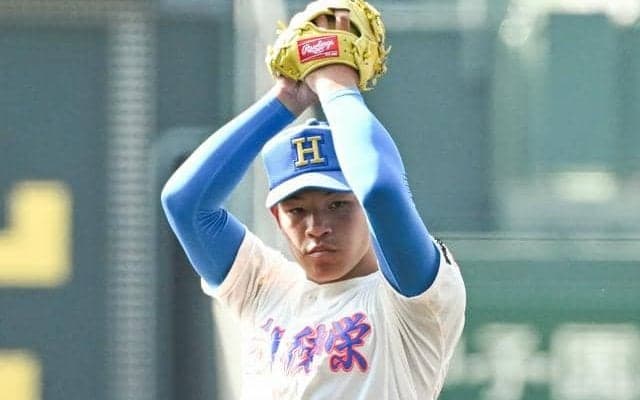 花咲徳栄、七回まで1安打からの逆転勝ち　東洋大姫路、先制生かせず