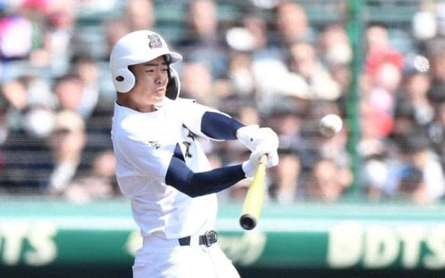 日本文理が１５年ぶりのセンバツ勝利！高知農を圧倒　エース・染谷が７回４安打１失点＆決勝犠飛　足つるしぐさも激走＆好投　鈴木監督「勇気ある投球だったと思います」