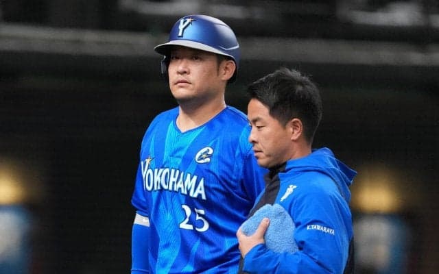 【DeNA】筒香嘉智はベンチ入りメンバー外れる　前日の試合で上半身の違和感を訴え途中交代