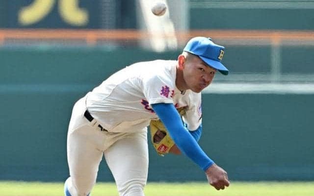 「あの時と同じ」緊迫感　23年ぶりの花咲徳栄-東洋大姫路は逆転劇