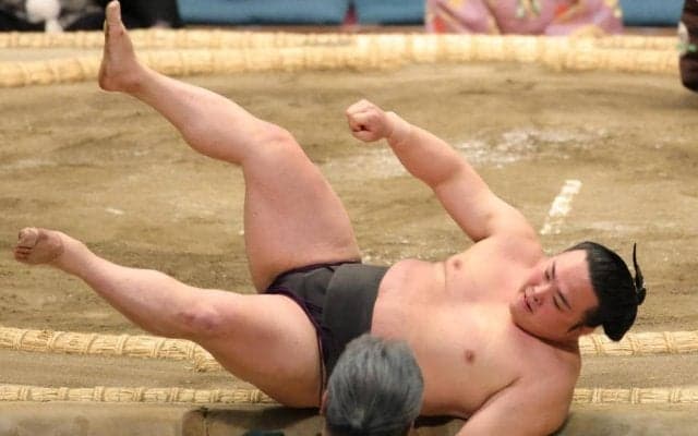 関取復帰目指す炎鵬　５勝２敗でフィニッシュ「祈ることしかできない」