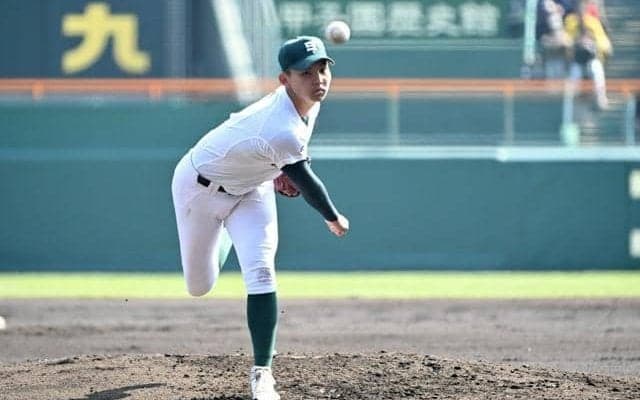 専大松戸、先発の門倉が4安打完封　北照は好機にあと1本が出ず