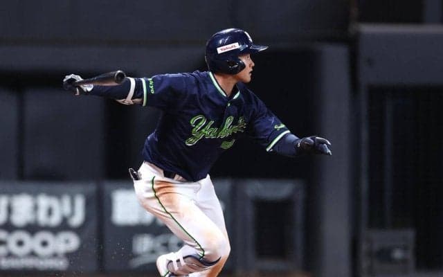 【ヤクルト】岩田幸宏“神回避”から逆転　代打宮本丈が同点適時打、相手失策で勝ち越し