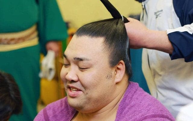 霧島が14日目に３度目Ｖを決める条件は？　現在12勝１敗でトップ