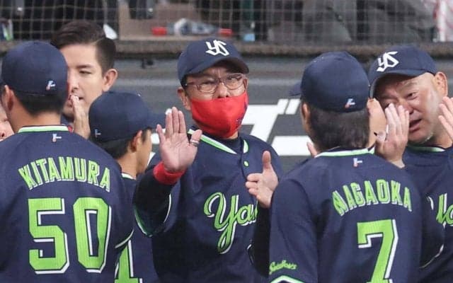 【ヤクルト】池山監督「８番投手」は「９人目の野手になってもらうため」／一問一答