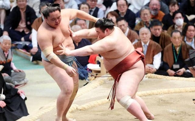 琴勝峰、４敗目でＶ逸「攻めてないし、全然だめですね」自ら厳しくダメ出し　熱海富士に力負け