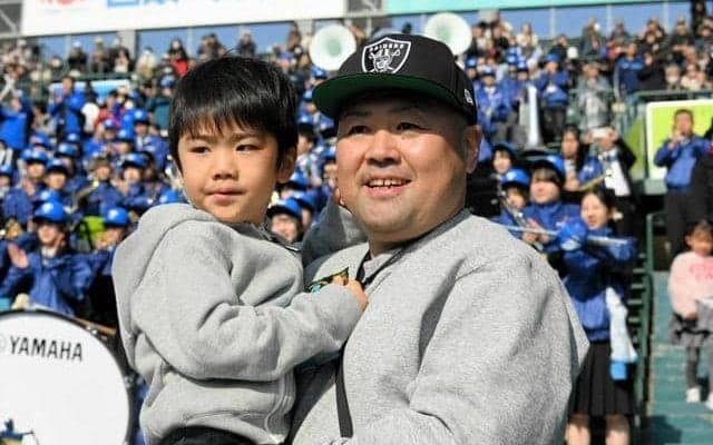 23年前の東洋大姫路の捕手も応援　再試合は今も「頭の中に」