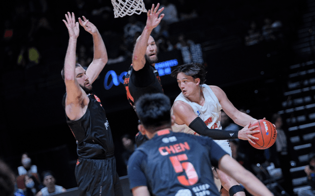 A東京“ロシター不在”でEASL敗戦もテーブス「ずっと言い訳にしてられない」バランスキーは声援に感謝