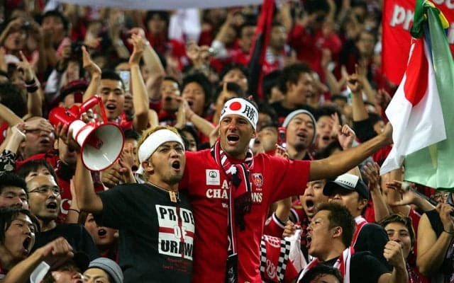 「笑顔と歓喜の涙で抱き合い、もみくちゃになる幸せ」スタンドのサポーターたちと共に喜んだワシントン