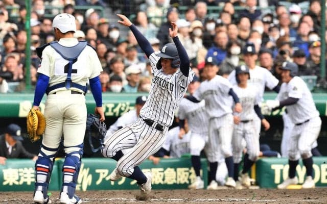 【センバツ】九州国際大付が逆転サヨナラで４年ぶり白星　神宮に続き甲子園でも神戸国際大付破る