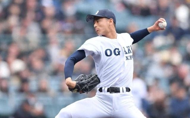 【センバツ】近江の超速コールドスプレーに称賛の声　大垣日大のエースに投球直撃→ベンチから全力ダッシュで駆け寄る「早くて素敵」「そうゆうとこ流石」