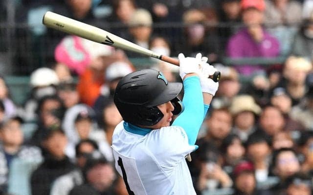 【センバツ】春の菰田劇場幕開け　山梨学院、二刀流・菰田陽生の先制弾含む一挙５得点