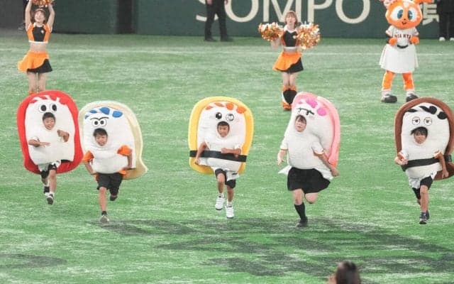 【巨人】「すしレース」飛び出したコハダをタマゴが終盤まくり、ゴール　開幕後は新メンバー登場