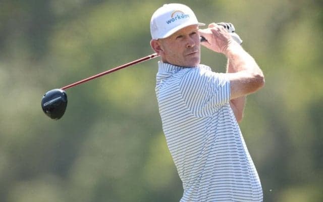 45歳のスネデカーは2打差2位　約8年ぶりVなるか「まだできると証明したい」