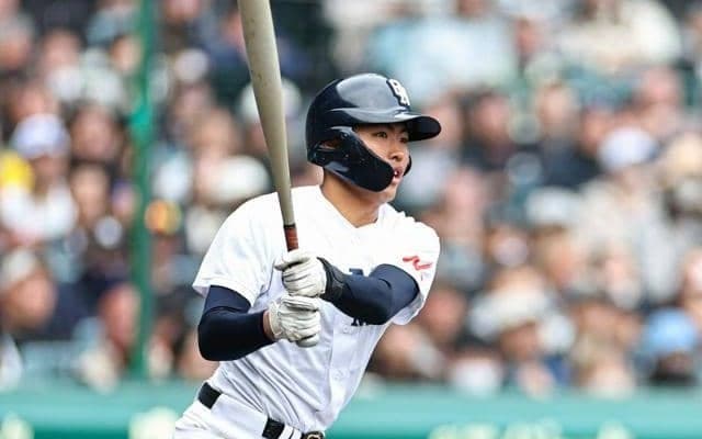 手首骨折、片手の素振りで待った春　代打で決勝打の大垣日大・高橋遼