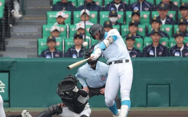 【センバツ】春の菰田劇場がド派手に幕開け　山梨学院が二刀流の菰田陽生の先制弾で初戦突破