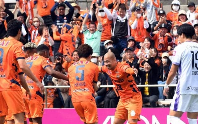 【清水】広島に３発快勝で３連勝　36歳DF吉田豊が先制弾「最高の１日になった」５年ぶり得点