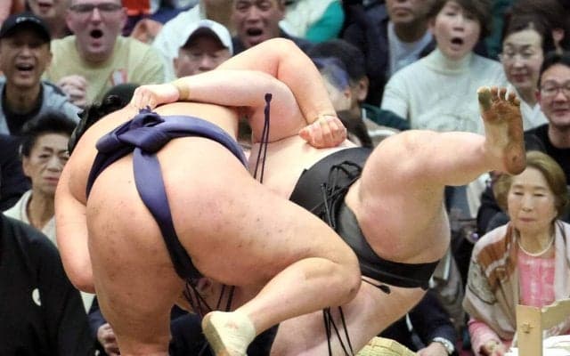 大関・安青錦は綱取りから一転、カド番に　入門して初の負け越しに唇をかみ「今までにない経験をした。またさらに強くなって…」