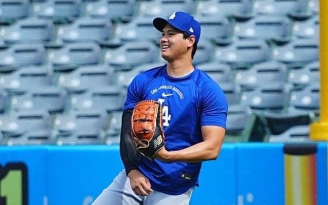 大谷翔平がサッパリ短髪で登場　古巣エ軍とのオープン戦…長い襟足→爽やかにカット