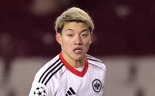 ２７歳での新境地開拓なるか　インサイドハーフ挑戦中のフランクフルトＭＦ堂安律「サッカーってこんなに奥深いんや」