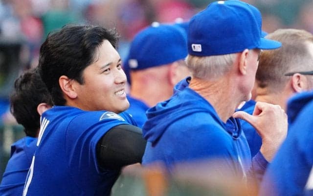 大谷翔平、第2打席は四球で出塁　エンゼルスとOP戦「1番DH」　試合前にはトラウトとハグ