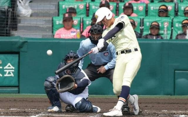 英明、敵失からの連打と好投で勝利　高川学園は九回の反撃及ばず