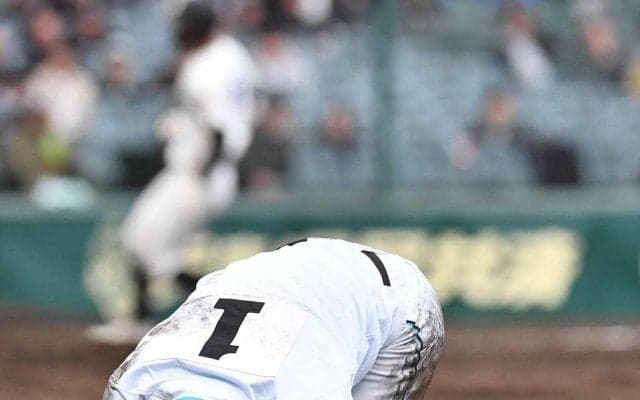 【センバツ】山梨学院二刀流・菰田陽生が左手首付近骨折　２回戦以降の出場絶望的　大会本部発表