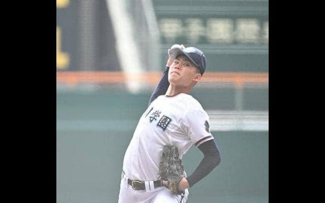 絶滅危惧種の「エースで4番」　高川学園・木下瑛二投手が見せた成長