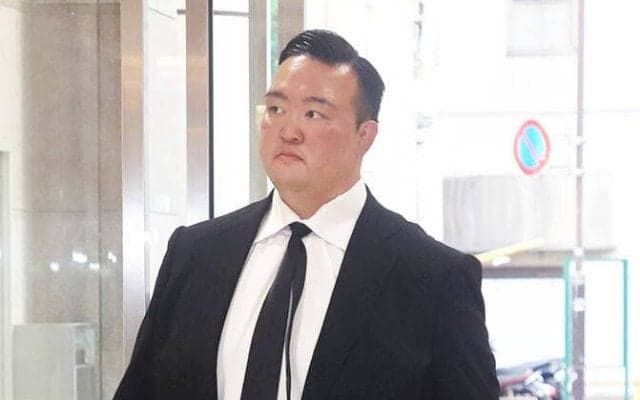 【元大関・若嶋津さん通夜】元横綱・稀勢の里の二所ノ関親方「寂しい」と声を詰まらせる　角界出身者らしのぶ…１５日に死去、享年６９