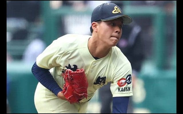 甲子園で話題「めっちゃ変わってるな」　名門“そっくり”…お披露目された新ユニが反響
