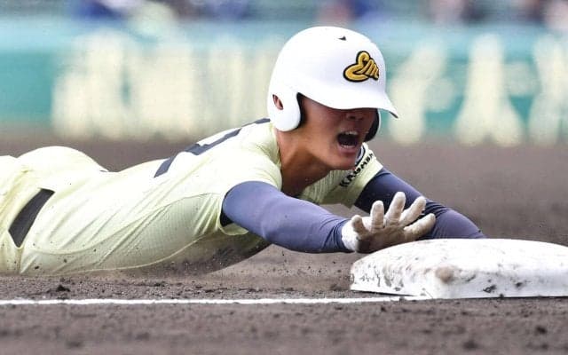 【センバツ】英明６番DH浜野銀次郎が「いぶし銀の仕事」ヘッスラ三塁打＆先制呼ぶ犠打で躍動