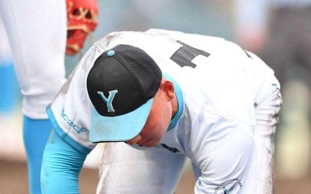 山梨学院・菰田　骨折していた　２２日長崎日大戦の一塁守備で走者と交錯「今までにない痛み」不安が現実に