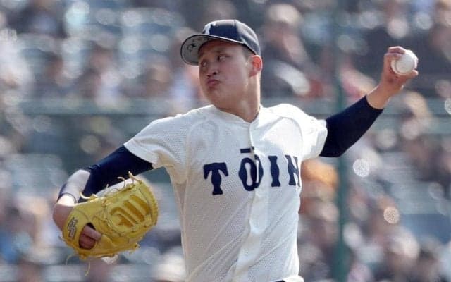 大阪桐蔭の２年生左腕が５回までノーノーの圧巻投球！６回に初安打許すも２桁Ｋ記録　Ｕ１５日本代表で世界一貢献　スケール抜群の身長１９２センチ