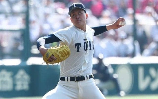 大阪桐蔭が初戦突破　2年生左腕・川本晴大が9回14K完封…緊迫の投手戦を制す