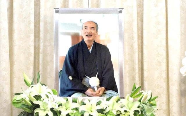 元大関・若嶋津さんの告別式　妻・みづえさんが涙の喪主あいさつ「お父さんの幸せは何？って聞くと、必ず…」