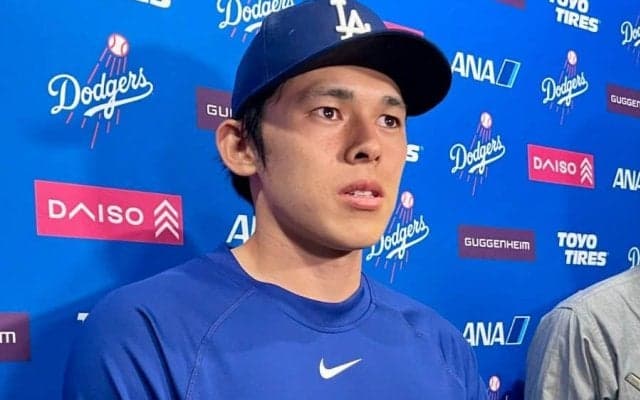 佐々木朗希へ辛辣な質問「マイナー調整がいいか？」　さまよう視線…殺伐とした10分会見