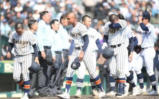 【センバツ】帝京は１６年ぶり春２勝ならず　中京大中京とタイブレーク激闘も十回に５失点で力尽きる　一時４点差追いつくも