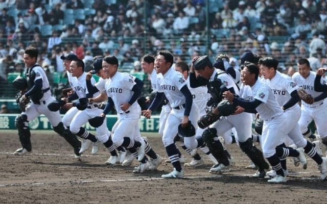 神宮大会でのコールド負けを糧に……徹底したパワーアップで5年ぶりベスト8を掴み取った名門・中京大中京【センバツ】