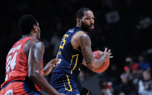 宇都宮をEASL初優勝に導いたD.J・ニュービルがアシスト＆3P成功数で2冠…平均23.1得点7.1アシスト