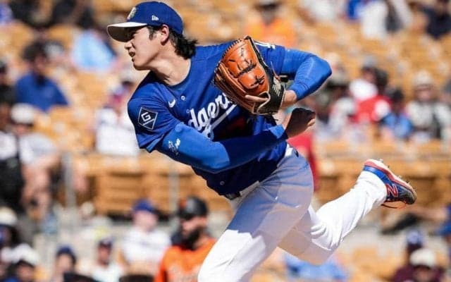 大谷翔平が三者凡退発進→第１打席は見逃し三振　２番・トラウトをフルカウントから空振り三振　今年初の二刀流は本拠地マウンドに地元ファン大歓声