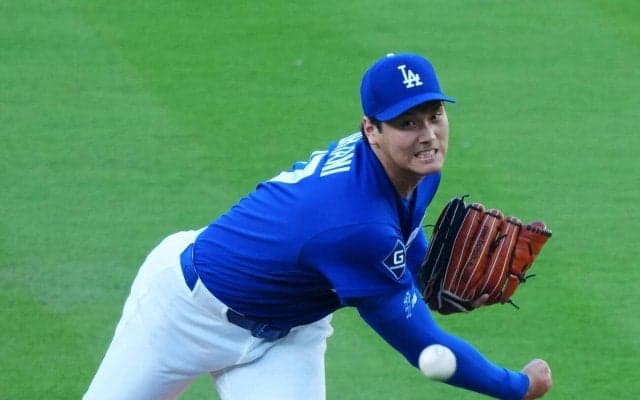 「準備完了」大谷翔平の11Ｋ奪三振ショーにSNSも大興奮「異次元の二刀流」「すごすぎる」