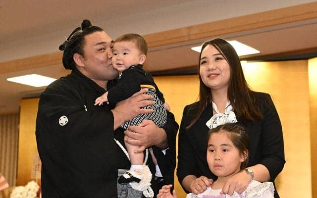 定年間近の若者頭福ノ里、霧島２度目昇進に感慨　横綱昇進なら「駆けつける。ダメと言われても」