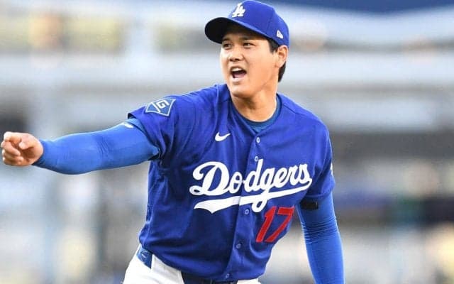 “ピッチングニンジャ”も「人間じゃない」と驚嘆…大谷翔平がOP戦で5回途中11奪三振「全くもって信じられない」